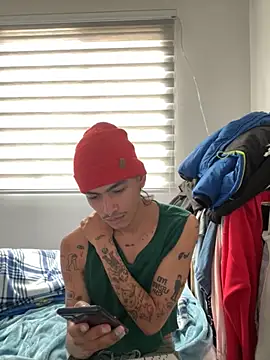 Snapshot of sorry-mom69 chatting on October 7, 2025, 2:14 pm sorry-mom69 online show from October 7, 2025, 2:14 pm