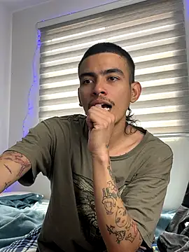 Snapshot of sorry-mom69 chatting on October 23, 2025, 5:23 pm sorry-mom69 online show from October 23, 2025, 5:23 pm