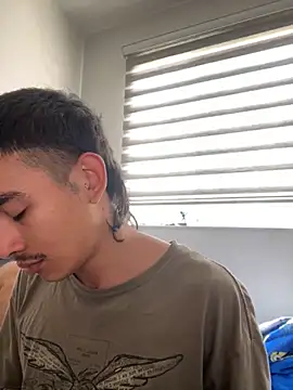 sorry-mom69 online show from November 21, 2025, 3:11 pm