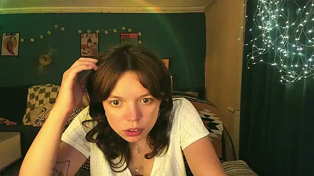 Snapshot of ClancyMorissey chatting on June 8, 2026, 1:28 am ClancyMorissey online show from June 8, 2026, 1:28 am