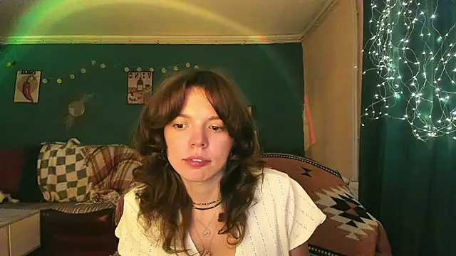 ClancyMorissey online show from July 8, 2026, 6:01 pm