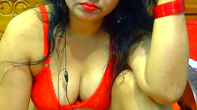 Snapshot of Daneldayna chatting on February 1, 2025, 8:47 pm Daneldayna online show from February 1, 2025, 8:47 pm