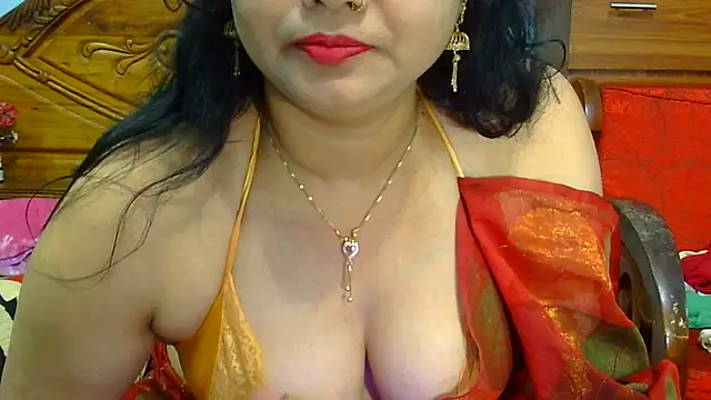 Snapshot of Daneldayna chatting on March 21, 2025, 11:34 pm Daneldayna online show from March 21, 2025, 11:34 pm