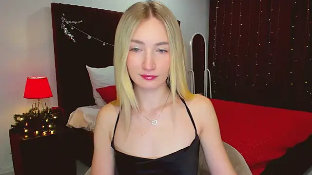 bella  rose online show from December 14, 2024, 6:13 am