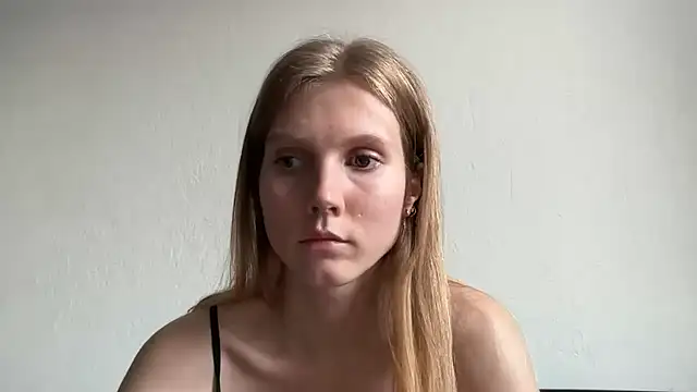 MaryMiton online show from April 23, 2026, 3:14 pm