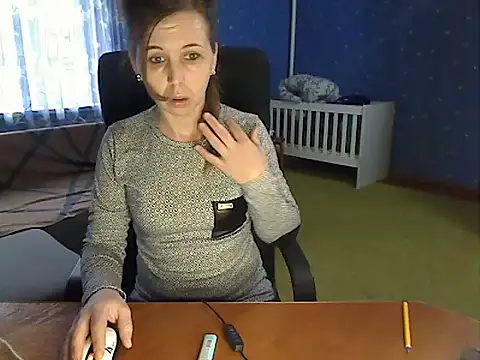 loveis007 online show from November 29, 2025, 9:23 am