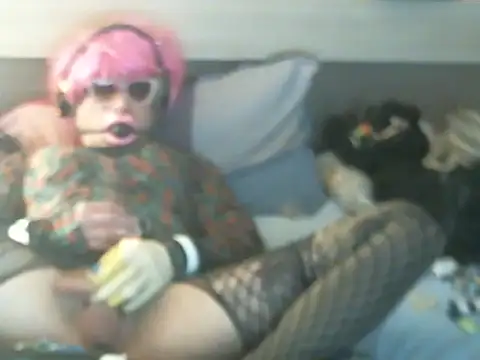 Kinkyslut07 online show from November 11, 2025, 3:45 pm