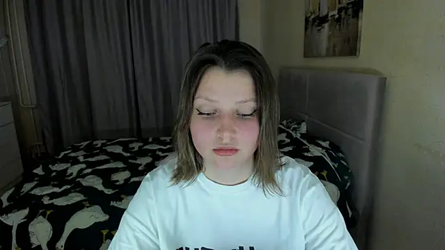 SoniNesti online show from September 24, 2025, 3:15 pm