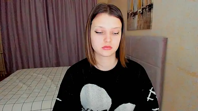 SoniNesti online show from November 17, 2025, 3:07 pm