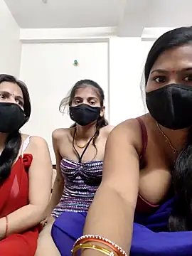 cutee  crazy online show from May 9, 2026, 1:49 pm