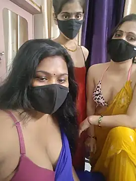 cutee  crazy online show from July 9, 2026, 2:10 pm