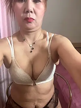 honghong666 online show from December 26, 2024, 8:07 am