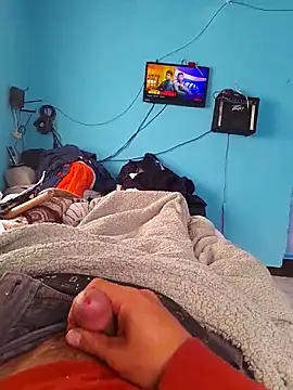 Snapshot of Luzbel666 chatting on April 12, 2026, 2:55 pm Luzbel666 online show from April 12, 2026, 2:55 pm