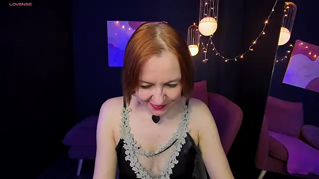 NikaGentle online show from February 9, 2025, 8:33 am