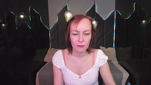 NikaGentle online show from March 26, 2026, 5:24 am