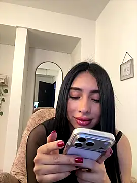 isabella jade online show from December 16, 2025, 8:47 pm