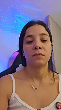 miaeyes online show from January 19, 2026, 1:26 pm