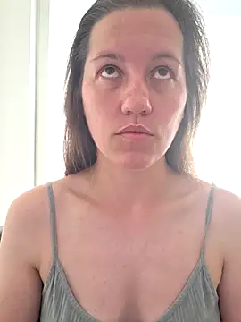 Nicole-Ray online show from June 22, 2026, 9:17 am