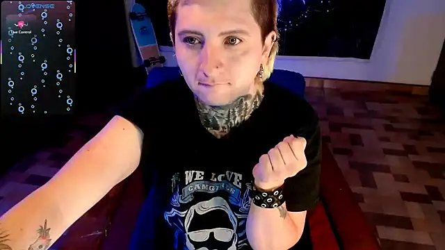 Marieblueeyes online show from January 19, 2025, 11:43 pm
