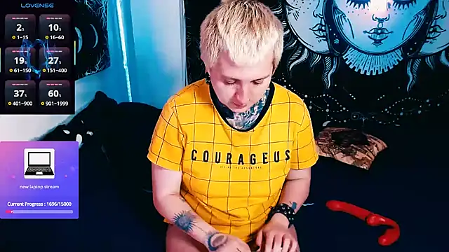 Snapshot of Marieblueeyes chatting on February 17, 2026, 10:49 pm Marieblueeyes online show from February 17, 2026, 10:49 pm