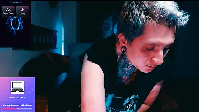 Snapshot of Marieblueeyes chatting on March 16, 2026, 2:17 am Marieblueeyes online show from March 16, 2026, 2:17 am