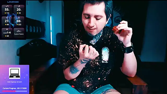 Snapshot of Marieblueeyes chatting on March 21, 2026, 1:21 am Marieblueeyes online show from March 21, 2026, 1:21 am