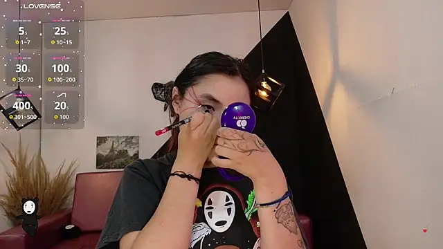 Snapshot of Perla_Campbell chatting on October 16, 2025, 7:15 pm Perla Campbell online show from October 16, 2025, 7:15 pm