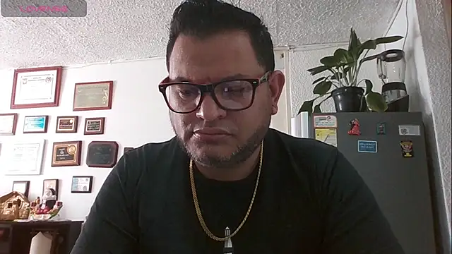 SexDiffrent online show from December 16, 2025, 5:40 pm