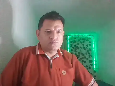 SexDiffrent online show from May 16, 2026, 1:02 am