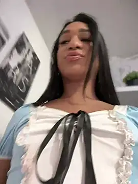 Ashly Miller online show from January 14, 2025, 11:05 pm