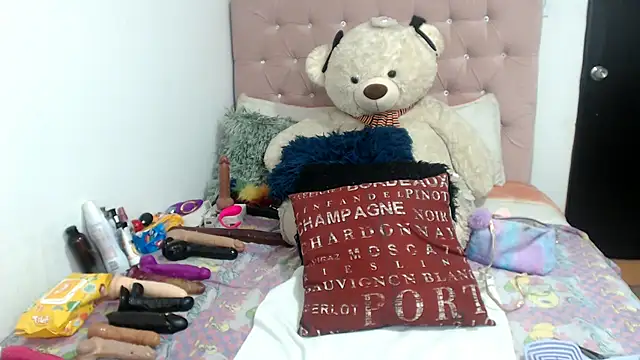 Snapshot of Negrabig chatting on October 13, 2025, 3:17 am Negrabig online show from October 13, 2025, 3:17 am