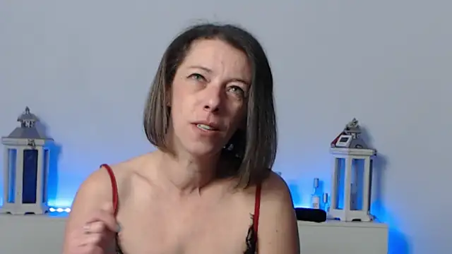 Snapshot of Oriane_Jackson chatting on March 3, 2026, 6:08 am Oriane Jackson online show from March 3, 2026, 6:08 am