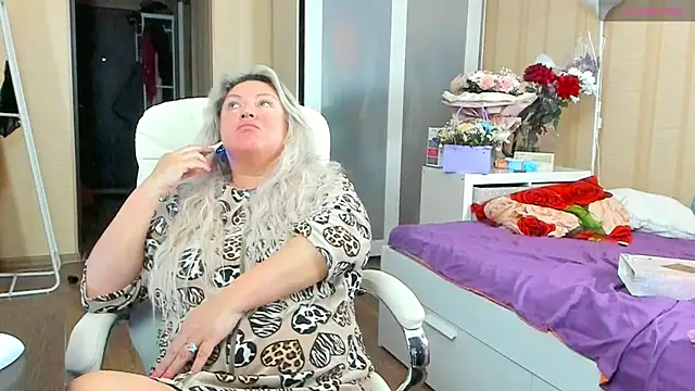 Snapshot of PamHardFuck chatting on October 31, 2025, 2:07 pm PamHardFuck online show from October 31, 2025, 2:07 pm