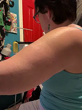 YogaHottie76 online show from January 31, 2025, 11:35 pm