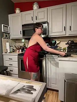 YogaHottie76 online show from February 13, 2025, 12:35 am