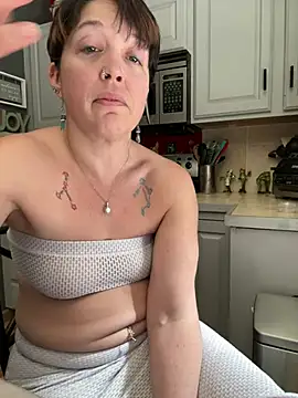 YogaHottie76 online show from February 20, 2025, 8:25 pm