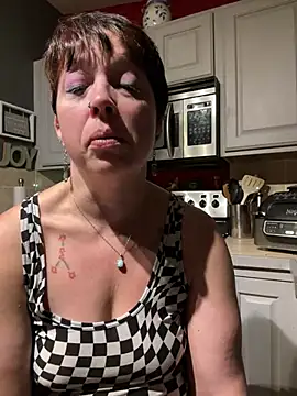 YogaHottie76 online show from February 24, 2025, 1:42 pm