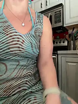 YogaHottie76 online show from March 3, 2025, 8:32 pm