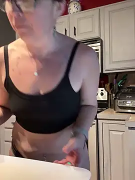 YogaHottie76 online show from March 3, 2025, 11:35 pm
