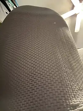 YogaHottie76 online show from March 11, 2025, 5:24 pm