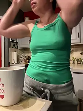 YogaHottie76 online show from March 12, 2025, 2:01 pm