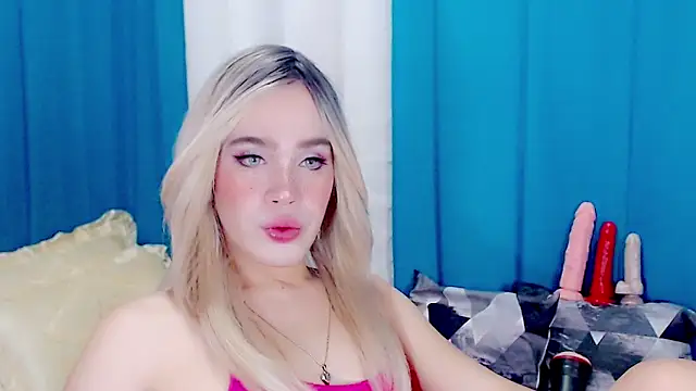 arianneXXX ts online show from February 9, 2026, 11:09 pm