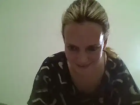 Annylove1 online show from December 25, 2024, 12:16 am