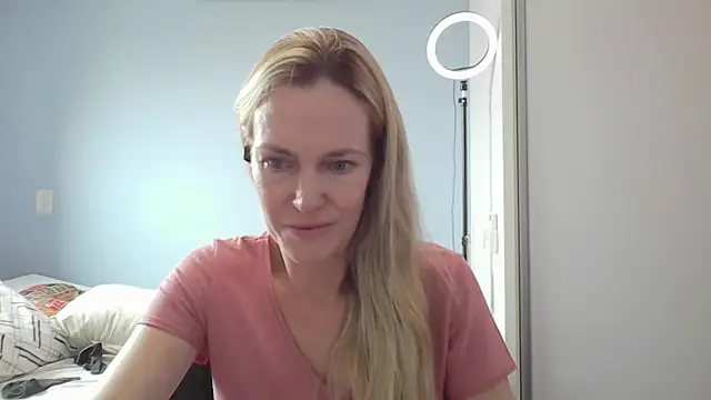 Annylove1 online show from February 25, 2026, 12:15 pm