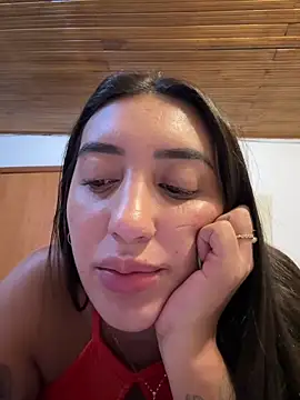 Hannahoff online show from May 10, 2026, 4:17 am