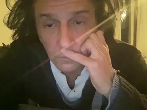 Snapshot of ALPHANDRE chatting on February 18, 2025, 4:26 pm ALPHANDRE online show from February 18, 2025, 4:26 pm