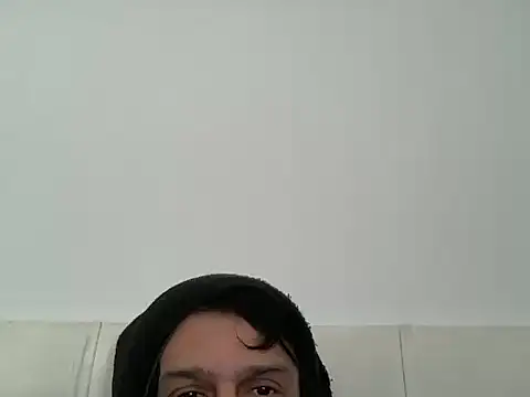 Snapshot of ALPHANDRE chatting on February 24, 2025, 6:05 am ALPHANDRE online show from February 24, 2025, 6:05 am