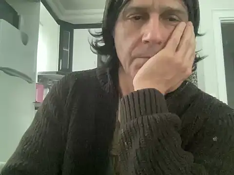 Snapshot of ALPHANDRE chatting on February 25, 2025, 3:05 pm ALPHANDRE online show from February 25, 2025, 3:05 pm