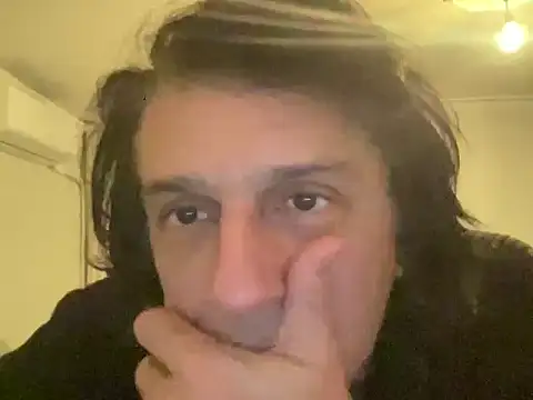 Snapshot of ALPHANDRE chatting on February 26, 2025, 6:32 pm ALPHANDRE online show from February 26, 2025, 6:32 pm