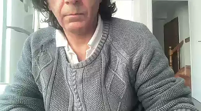 Snapshot of ALPHANDRE chatting on March 1, 2025, 5:31 am ALPHANDRE online show from March 1, 2025, 5:31 am